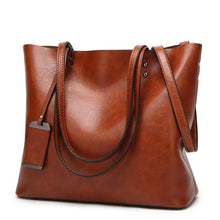 Load image into Gallery viewer, Waxing Leather Bucket Bag
